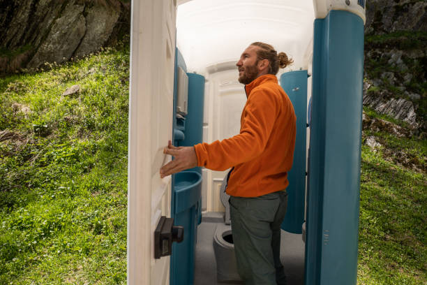 Best Porta potty rental near me  in Baytown, TX